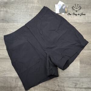 Quest Women's Hiking Shorts Black Quick Dry Outdoor Cargo Shorts NWT Size 12